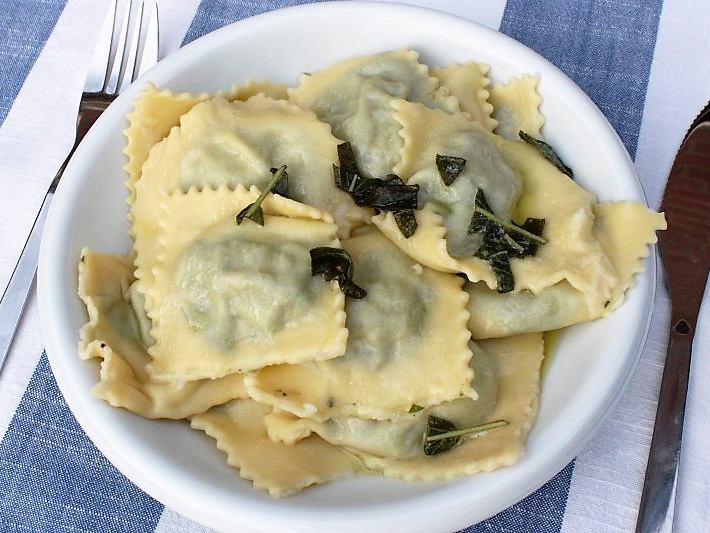 Penne con spinaci e gorgonzola (Penne met spinazie en gorgonzola)